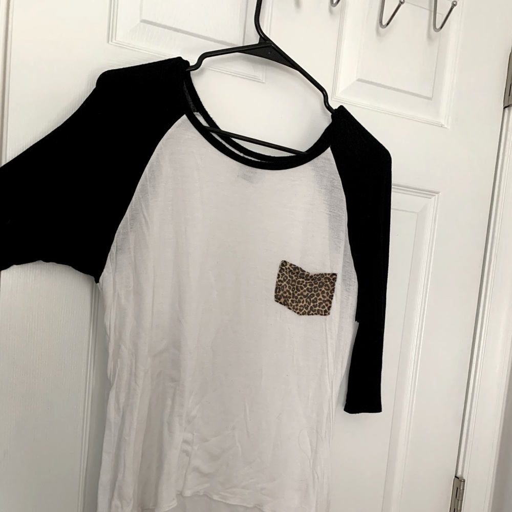 Black and white raglan T-shirt